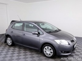 Toyota Auris hečbekas