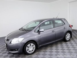 Toyota Auris | 1