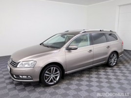 Volkswagen Passat | 1
