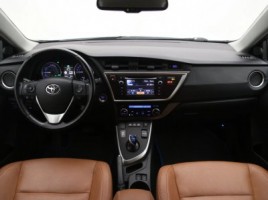 Toyota Auris | 1