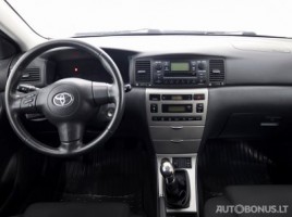 Toyota Corolla, 1.6 l., Хэтчбек | 4
