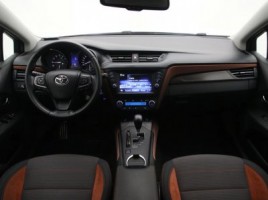 Toyota Avensis, 1.8 l., sedanas | 1