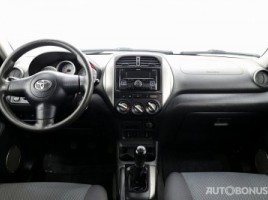Toyota RAV4 | 4