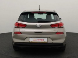 Hyundai i30 | 4