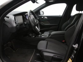BMW 118, 1.5 l., hatchback | 3