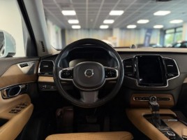 Volvo XC90 | 3
