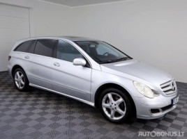 Mercedes-Benz R320 monovolume