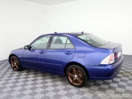 Lexus IS 200 | 3