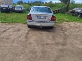 Volvo S80, 2.5 l., saloon | 4