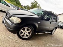Mercedes-Benz ML430, 4.3 l., visureigis | 4
