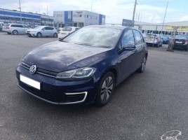 Volkswagen Golf | 4