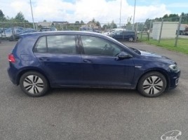 Volkswagen Golf | 3