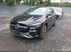 Mercedes-Benz GLA250
