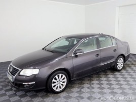 Volkswagen Passat | 1