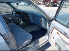 Oldsmobile Delta 88, Седан | 4