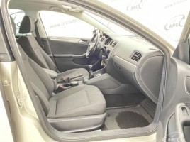 Volkswagen Jetta, 1.4 l., saloon | 3