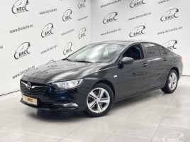 Opel Insignia седан