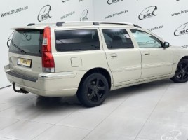 Volvo V70, 2.4 l., universalas | 1
