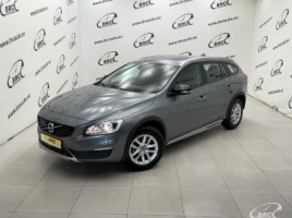 Volvo V60 universalas