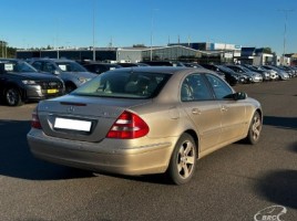 Mercedes-Benz E500 | 1