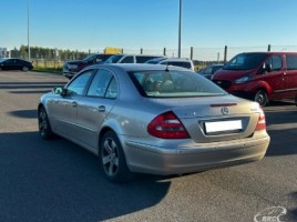 Mercedes-Benz E500 | 3