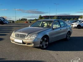Mercedes-Benz E500 седан