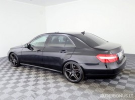 Mercedes-Benz E220, 2.1 l., sedanas | 3