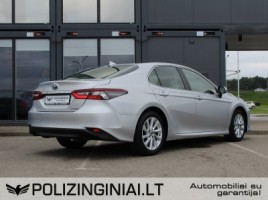Toyota Camry | 2