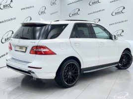 Mercedes-Benz ML400, 3.0 l., visureigis | 1