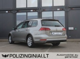 Volkswagen Golf | 3