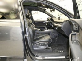 Audi Q7 | 3