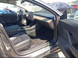 Tesla Model 3, hatchback | 3