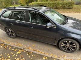 Volkswagen Golf | 3