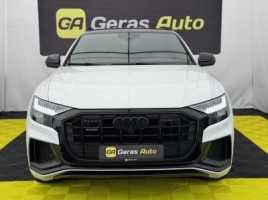Audi Q8, cross-country | 1