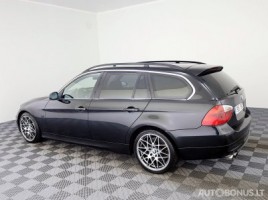 BMW 330 | 3