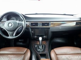 BMW 330 | 4