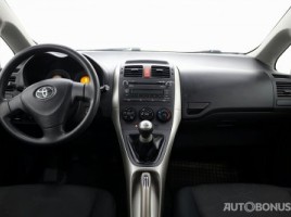 Toyota Auris, 1.4 l., hečbekas | 4