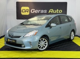 Toyota Prius monovolume