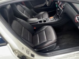 Mercedes-Benz A45 AMG, 2.0 l., Хэтчбек | 4