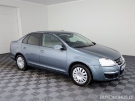 Volkswagen Jetta седан