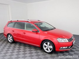 Volkswagen Passat universalas