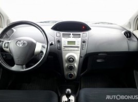 Toyota Yaris, 1.3 l., hečbekas | 4