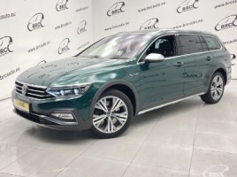 Volkswagen Passat universalas