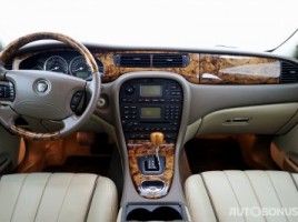 Jaguar S-Type | 4