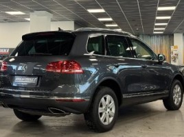 Volkswagen Touareg, 3.0 l., visureigis | 2