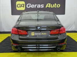 BMW 530 | 4