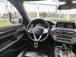 BMW 740 | 2