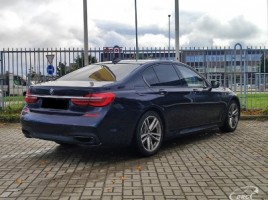BMW 740 | 1