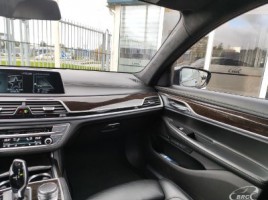 BMW 740 | 4