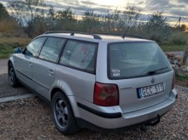 Volkswagen Passat universalas